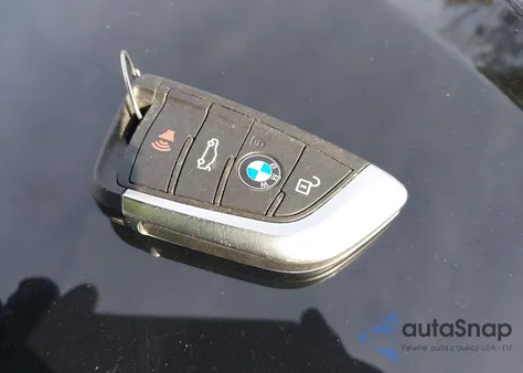 2020 BMW X2 xDrive28I z USA, uszkodzony, nr VIN WBXYJ1C06L5P60848